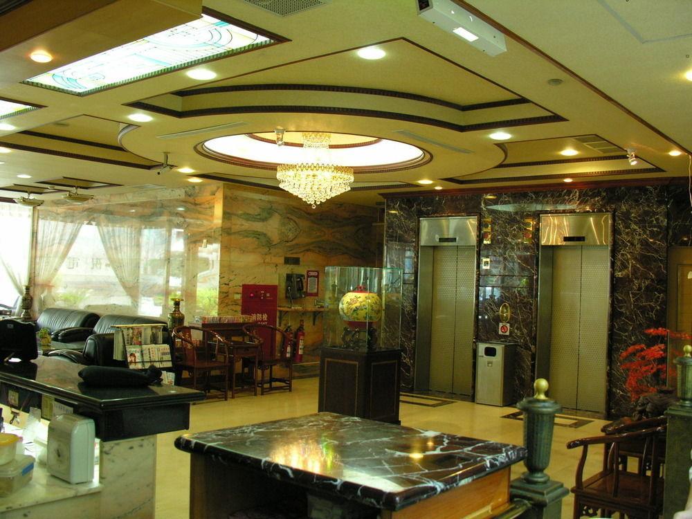 טאינאן Sunrise Hotel מראה חיצוני תמונה