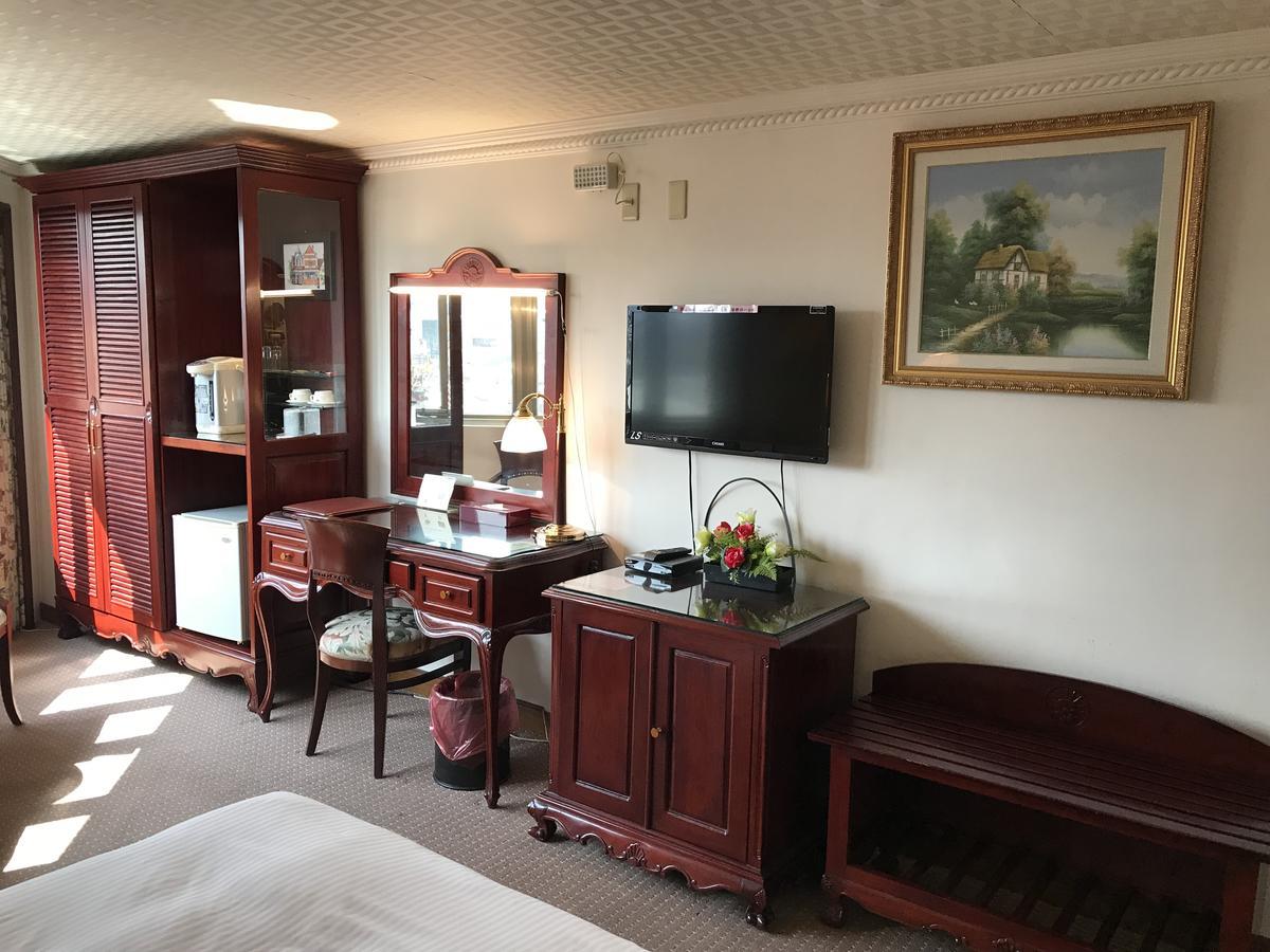 טאינאן Sunrise Hotel מראה חיצוני תמונה